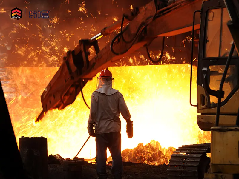 HANTAI-heat-resistant-firesleeve-for-casting-equipment---high-temperature-radiation-and-molten-slag-cable-protection